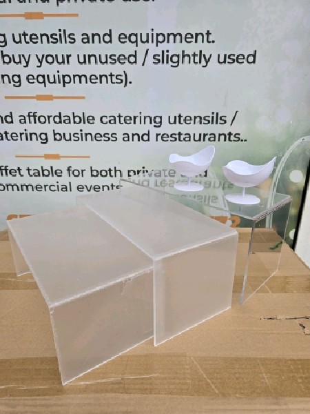 3set acrylic riser
