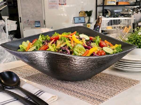 Black salad melamine