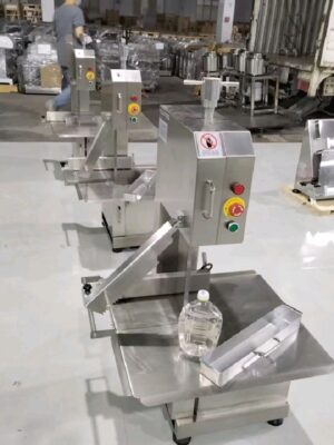 Bone cutting machine
