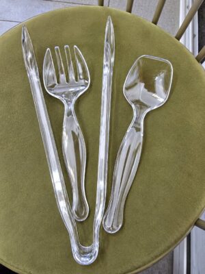 3cd24fe9-c6fd-4751-8e10-90969f45b9b7.jpg Acrylic tong set