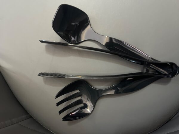 Black tong set