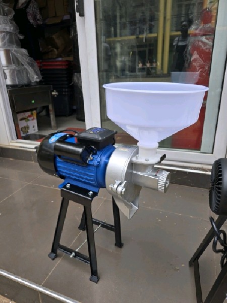 Commercial grinder